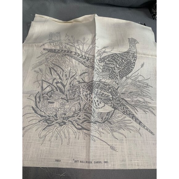 Columbia-Minerva Crewel Picture Kit 16"x16" Pheasant Family Hallmark Design - Picture 5 of 6